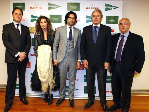 Estrella Morente y Javier Conde defienden la Tauromaquia en Murcia