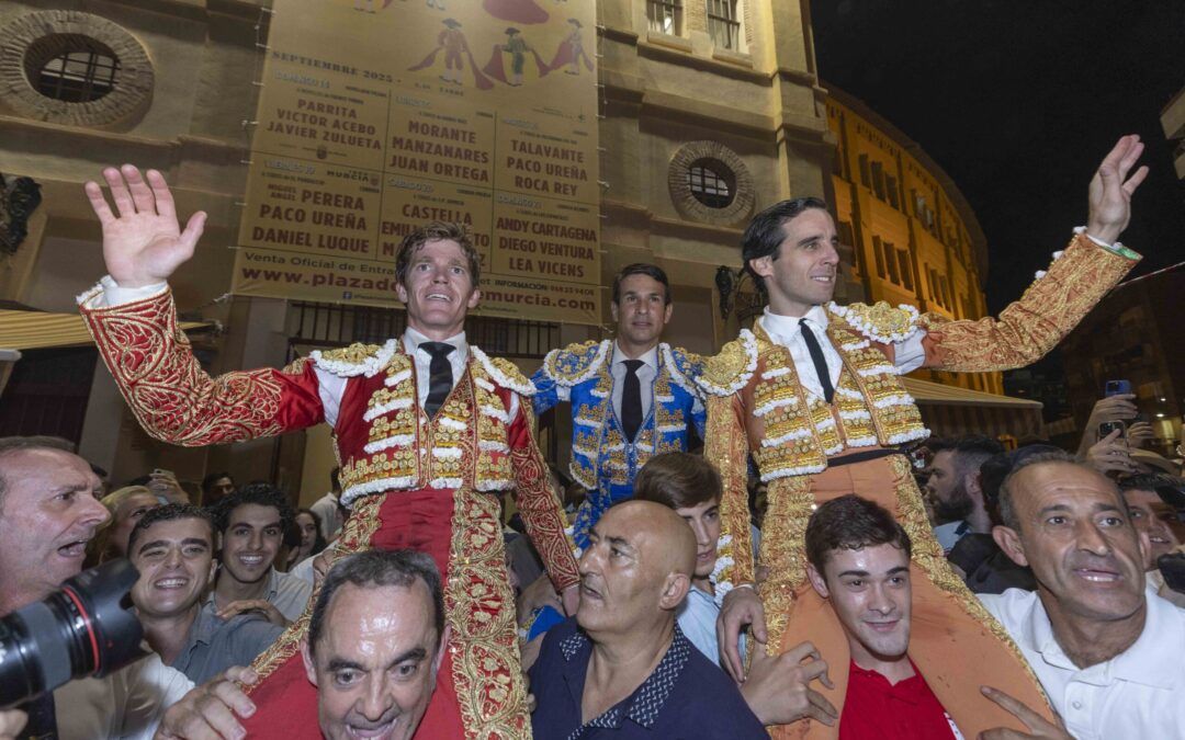 Manzanares, Juan Ortega y Borja Jiménez salen a hombros en Murcia